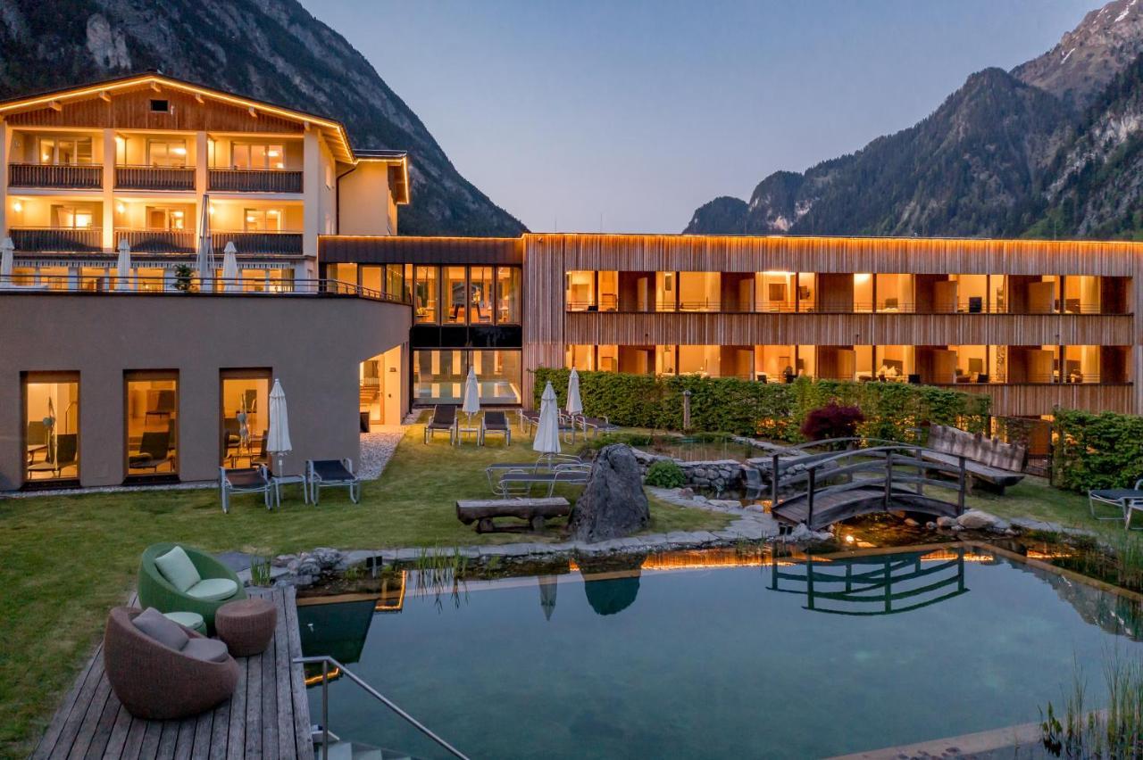 Alpenhotel Zimba ブラント エクステリア 写真