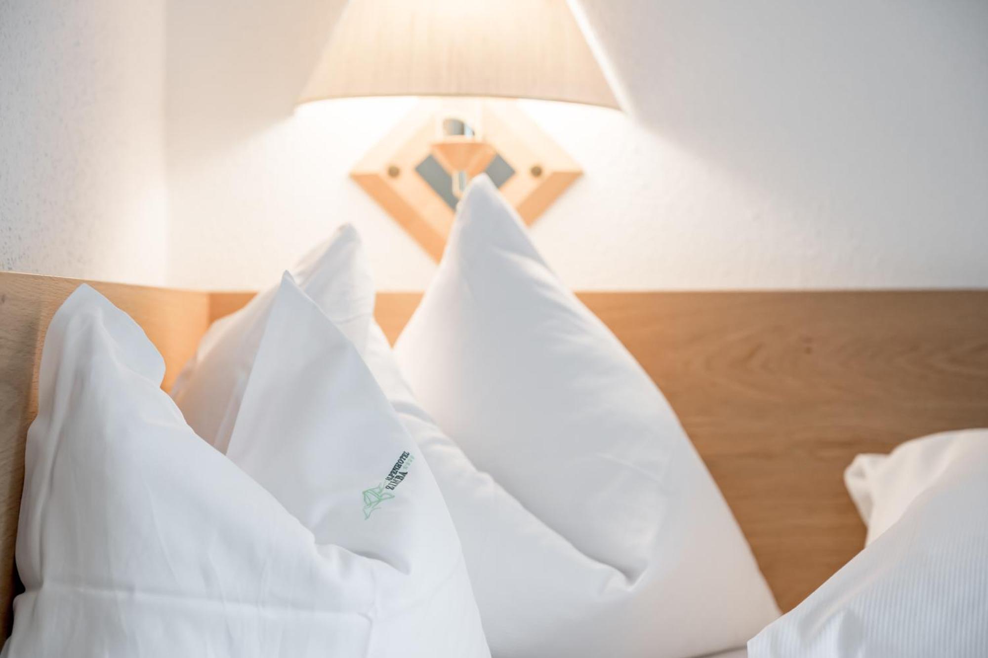 Alpenhotel Zimba ブラント 部屋 写真