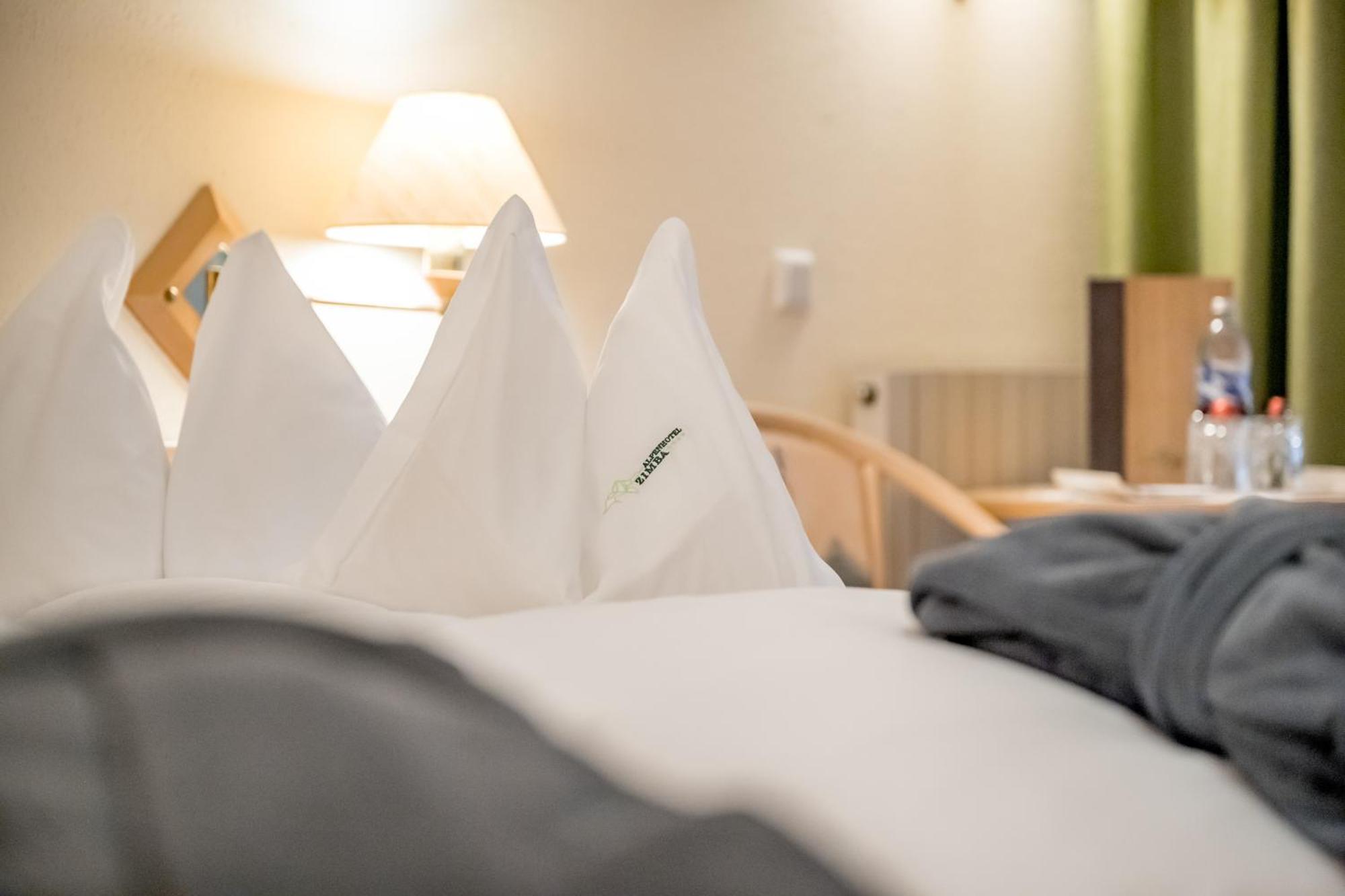 Alpenhotel Zimba ブラント エクステリア 写真
